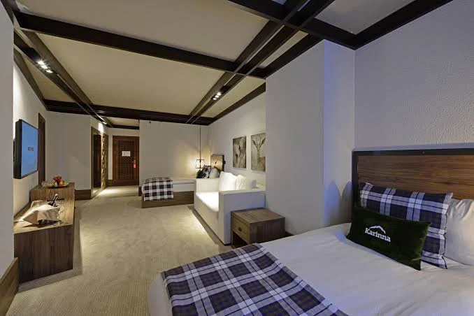 Karinna Hotel - Image 5